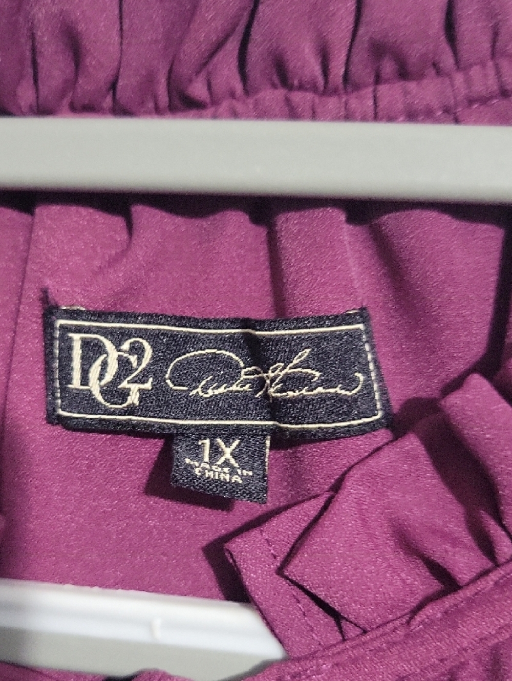 Plum Ruffle Cold-Shoulder Blouse - Picture 3 of 7